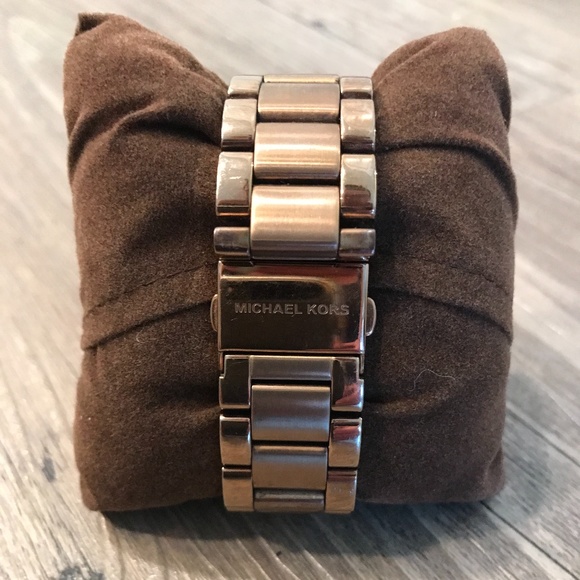 Michael Kors Rose Gold Watch | Embellished Bezel | Big Face - Picture 6 of 13